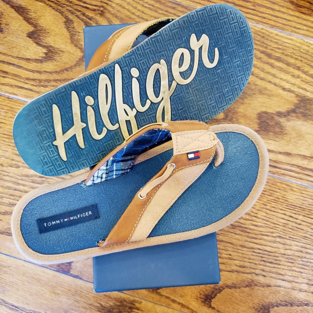 Tommy Hilfiger Little Boys DANNY Flip Flops Size 3 Tan & Plaid